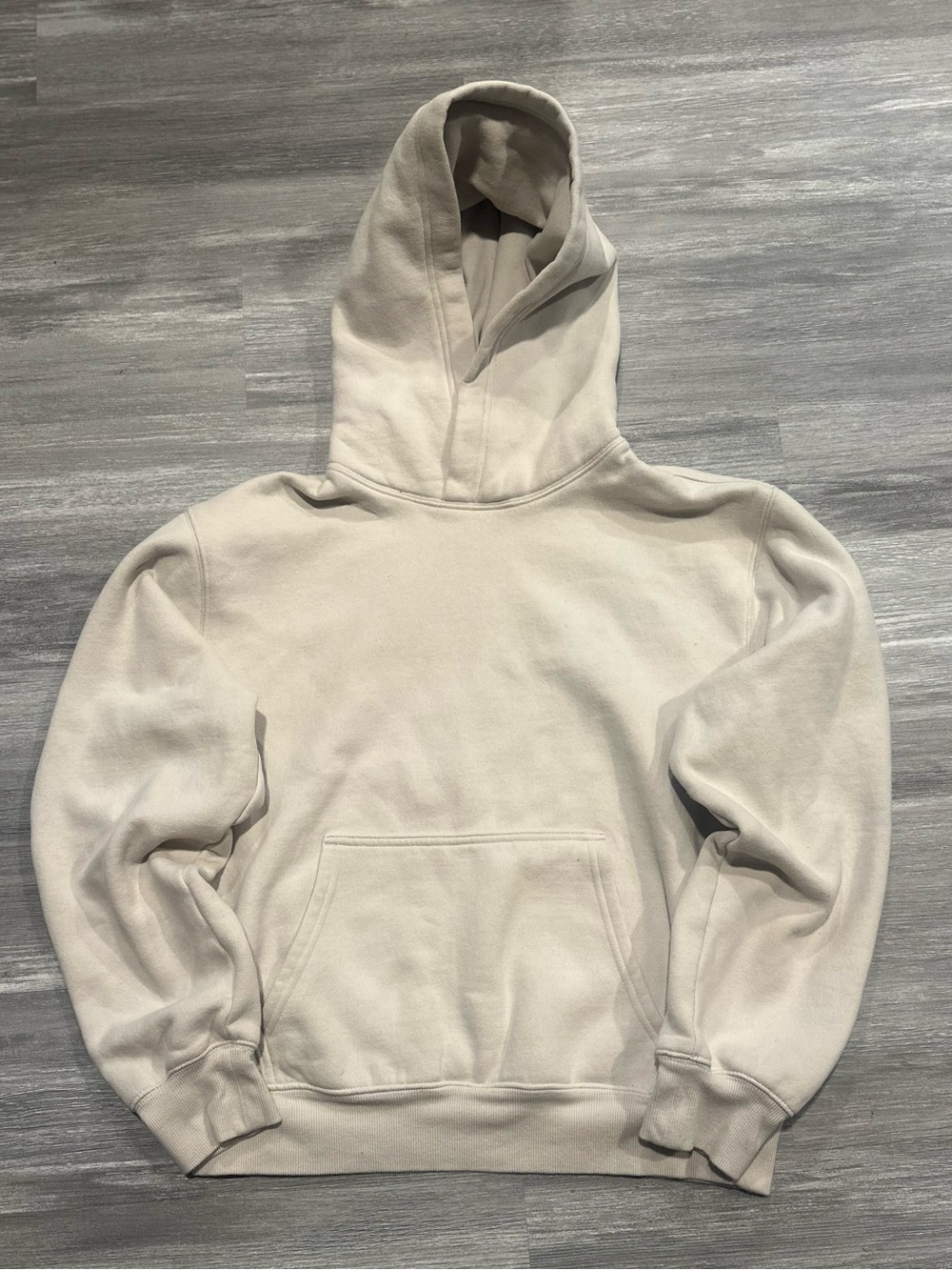 Aritzia TNA Sweatfleece Cozy Perfect Fit Cream Pullover Hoodie Small